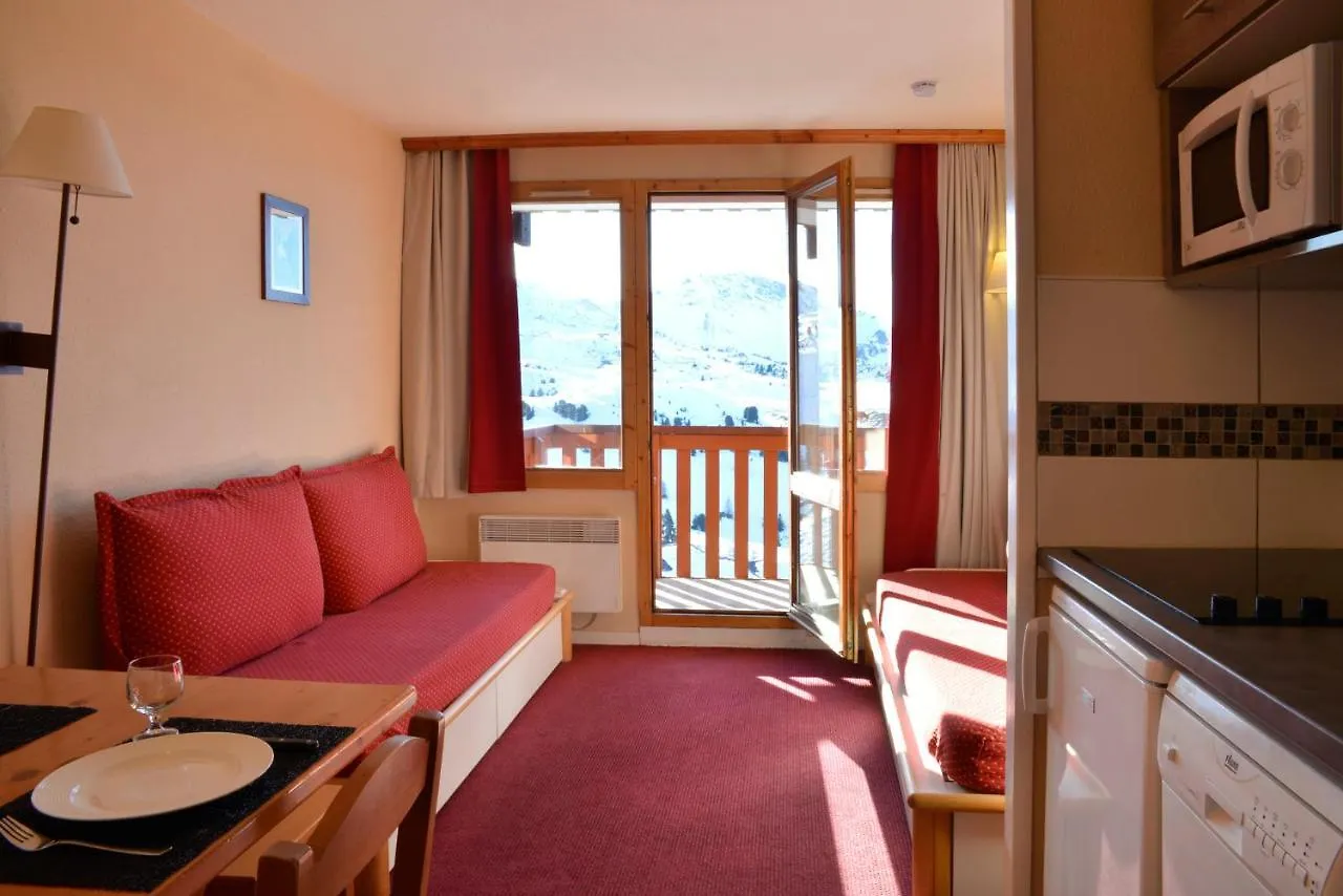 Appartement Avec Vue Et Acces Skis Aux Pieds. La Plagne-Tarentaise